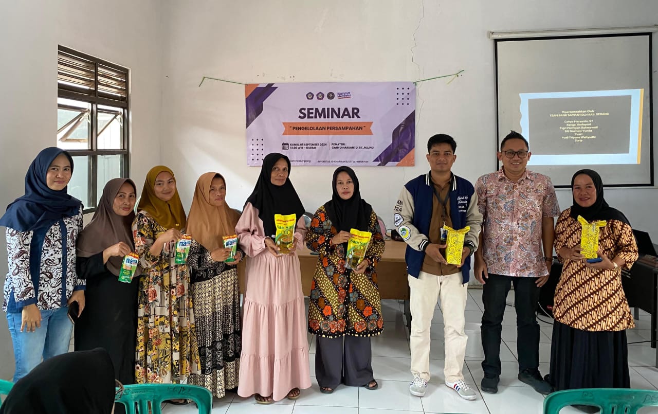 Mahasiswa KKM Unival dan STIT Al-Khairiyah Sukses Gelar Seminar Pengelolaan Sampah di Desa Kalumpang