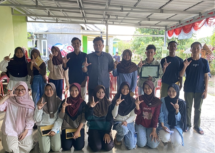 Mahasiswa Untirta Berdayakan Remaja Kampung Pekijing Jadi Citizen Journalist