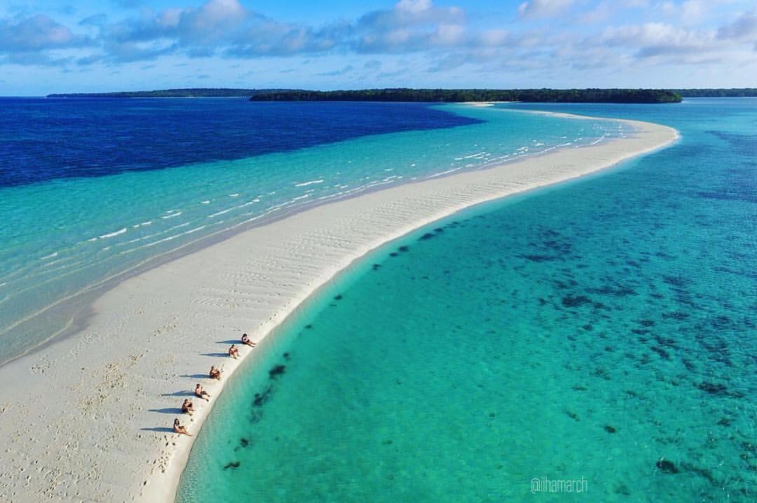 6 Pantai Hidden Gem di Indonesia yang Jarang Diketahui