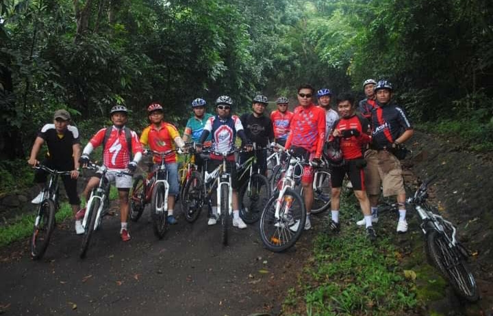 Sekilas Tentang Sepeda: Dari Alat Transportasi Menjadi Sarana Olahraga dan Adu Gengsi 