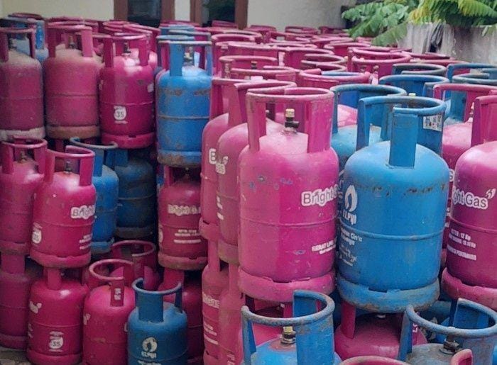 Polsek Pinang Tangerang Gerebek Pabrik Oplosan Gas Elpiji, 469 Tabung dan Alat Suntik Diamankan