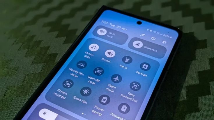 Mirip AirDrop, Google Perluas Akses Quick Share ke Banyak Perangkat Android pada 2026