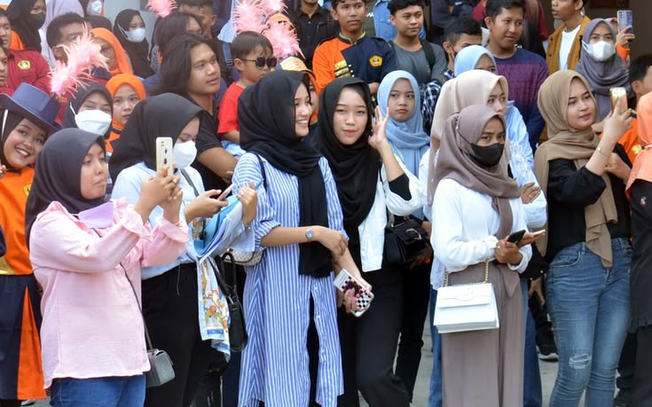 Hampir 1.500 Buruh Terancam PHK, Pemerintah Siapkan Mediasi dan Jamin Hak Pekerja