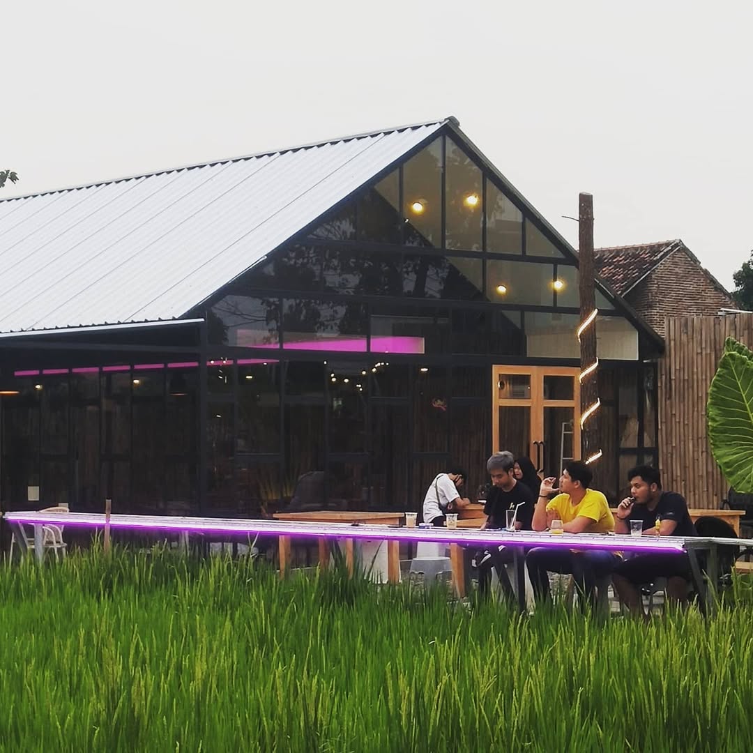 Rekomendasi Tempat Nongkrong di Serang Tengah Sawah