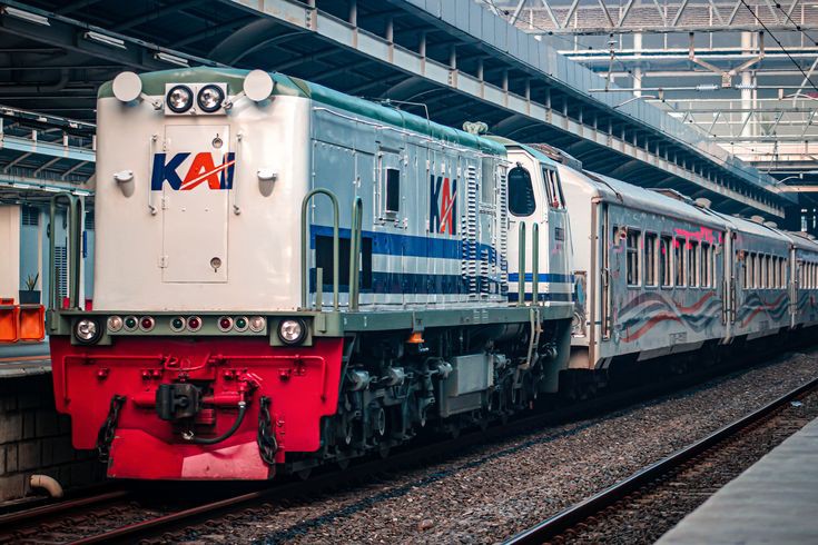 Tiket Kereta Api Mudik Lebaran 2025 Kini Bisa Dipesan, Segera Amankan Perjalanan Anda!