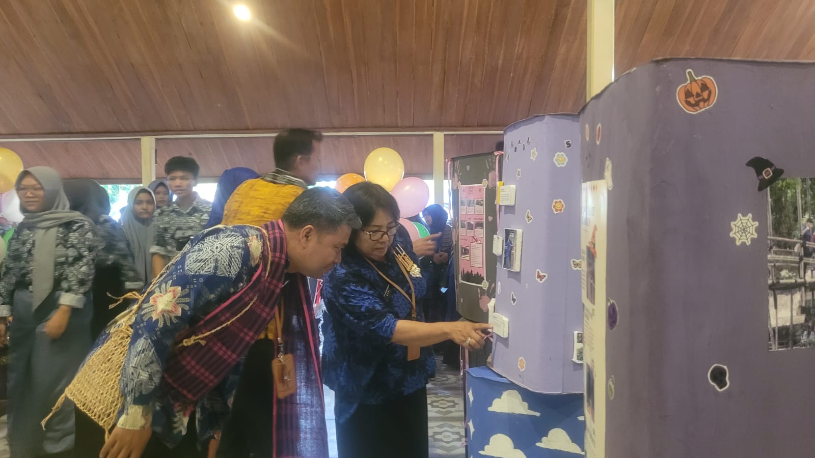 SMAN 3 Rangkasbitung Gelar Art Gallery Kearifan Lokal Sebagai Terapan P5 Merdeka Belajar