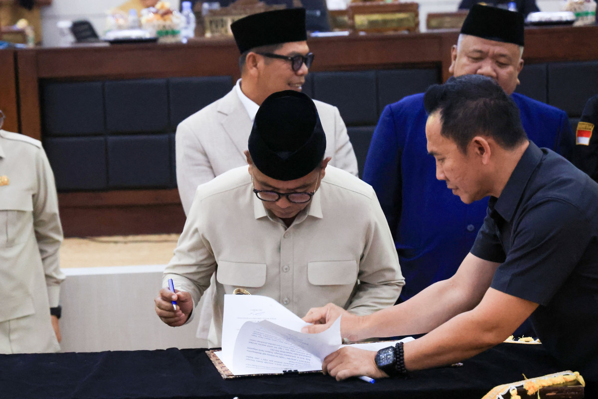 APBD Perubahan Banten 2026 Disepakati, Andra Soni Dorong Program Prioritas Segera Jalan
