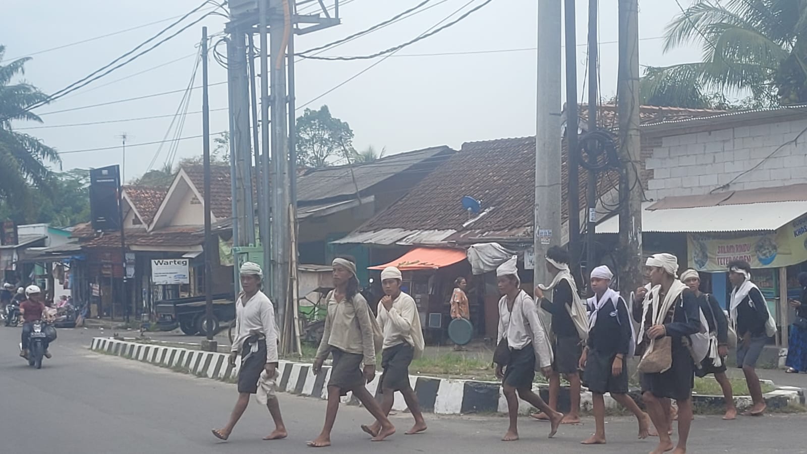 Lembaga Adat Baduy Usulkan Sinyal Internet di Seluruh Wilayah Adat Dihilangkan