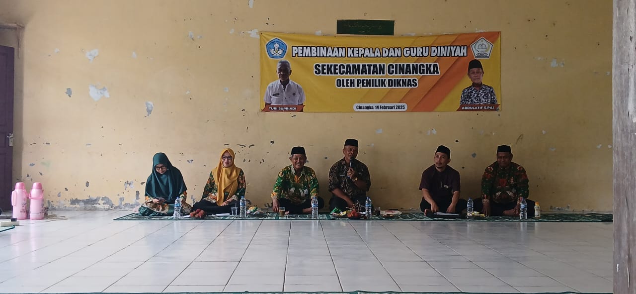 Forum Komunikasi Diniyah Takmiliyah (FKDT) Kecamatan Cinangka Gelar Kegiatan Pembinaan Kepala dan Guru