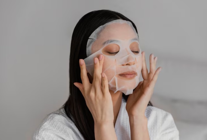 Lebaran Glowing: 5 Rekomendasi Merk Masker dengan  Harga di Bawah 30 Ribu