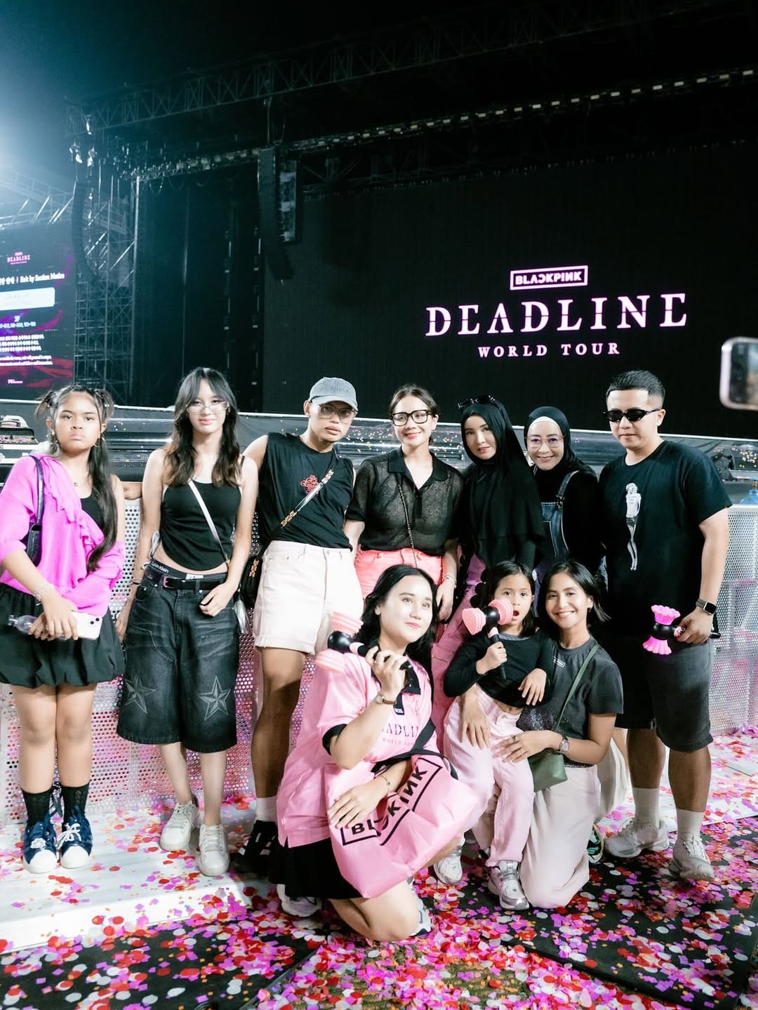 Kemeriahan Konser BLACKPINK di Korea: Dari Wanda Hara sampai Farhan Si Big Screen Boy