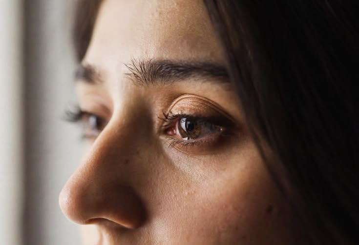 Solusi Praktis Atasi Mata Sembap Tanpa Skincare Mahal