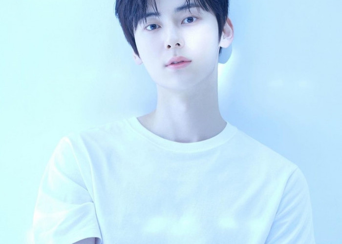 Hwang Minhyun Dikonfirmasi Akan Membintangi Drama Baru Adaptasi Webtoon Study Group