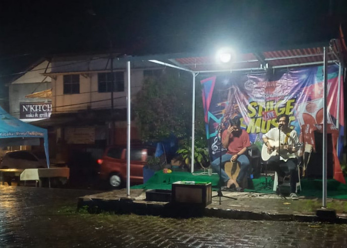 Nyeruput Kopi Malam Hari Sambil Ditemani Live Musik di Wisata Kuliner Pandeglang Berkah
