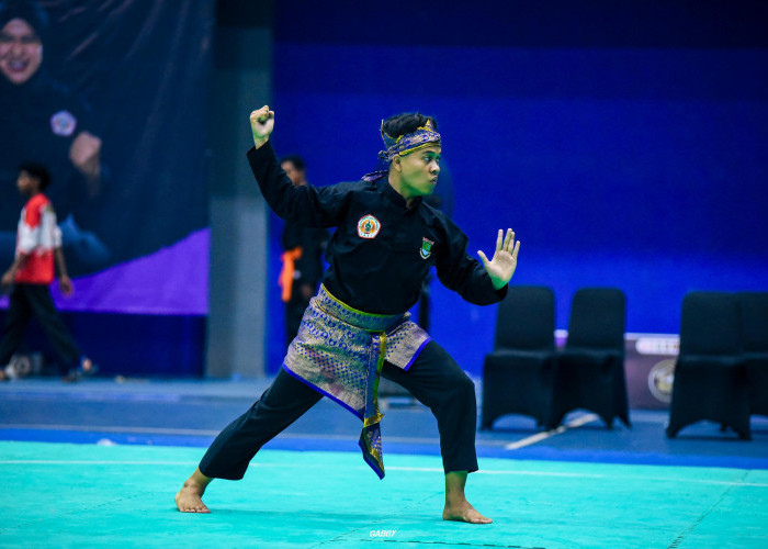 Muhamad Sagara Nabila, Mahasiswa UIN SMH Banten Raih Juara Bupati Cup dan Kejuaraan Nasional Pencak Silat