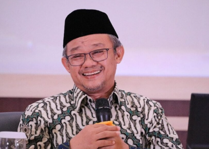 Sekolah Negeri Disebut Sudah Gratis, Mendikdasmen Ungkap Peran Dana BOS dan PIP