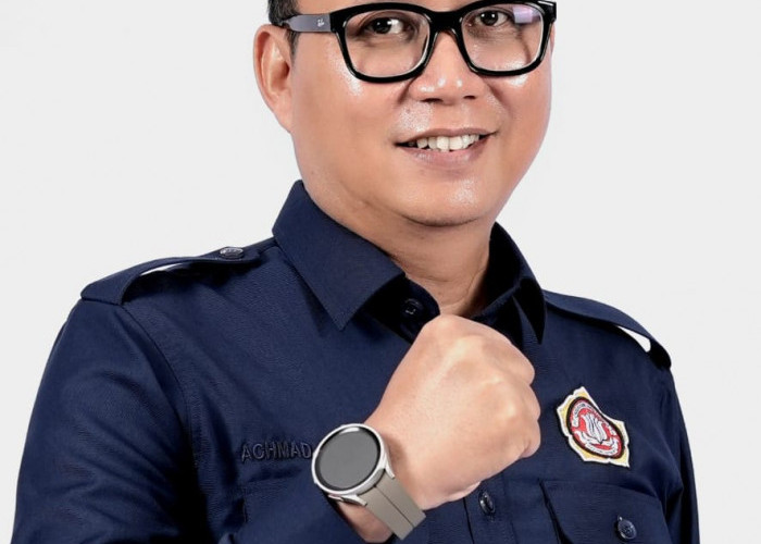 Jangan Bangun Ekspektasi Semu: Menakar Ulang Wacana Gaji Guru Nasional