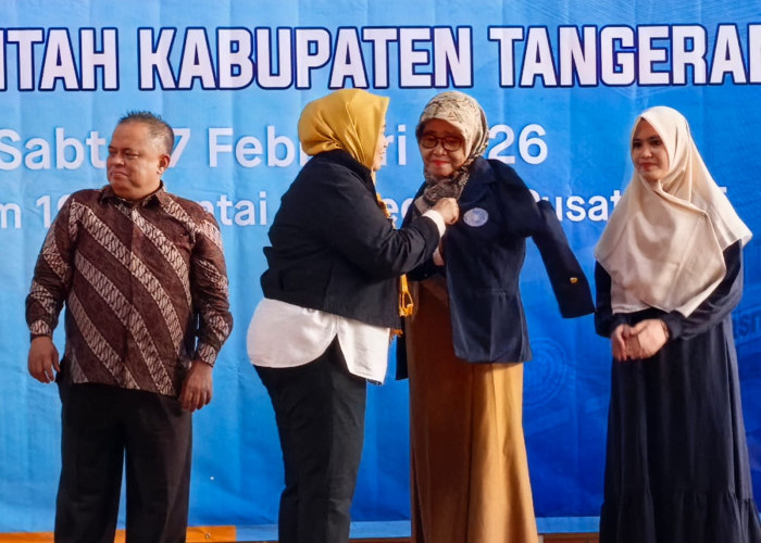 Resmi, Rektor UMT Beserta ASDA 3 Kabupaten Tangerang Kukuhkan Mahasiswa Penerima Beasiswa Gemilang