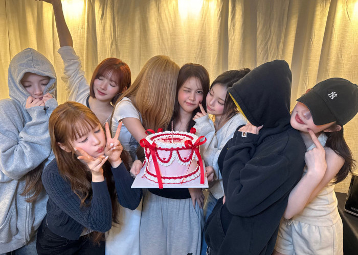 Hearts2Hearts Gelar Fan Meeting di Indonesia, Momen Spesial Carmen Jadi Sorotan