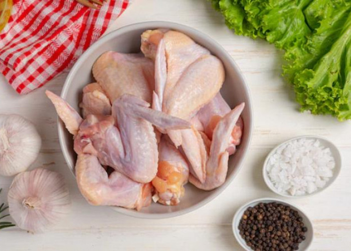 Berikut Tips Mengolah Daging Ayam Mentah Agar Terhindar dari Bakteri