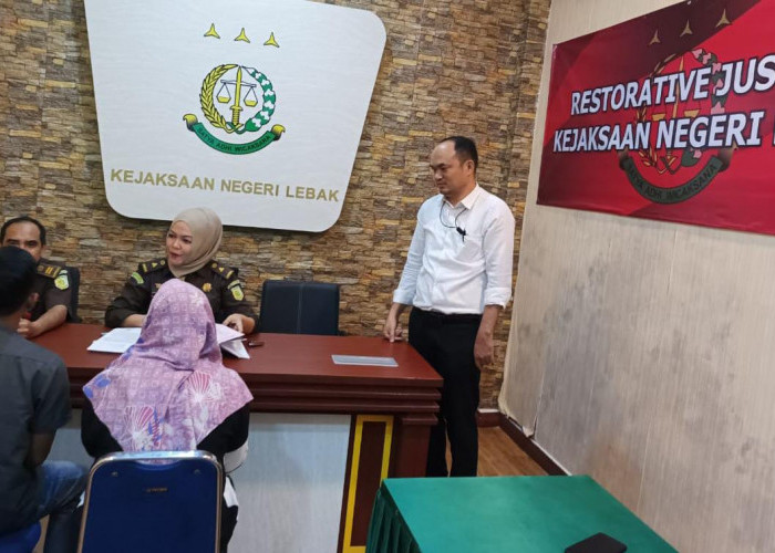 Ibu Muda Ditangkap Polda Banten Usai Jual Mobil Kreditan  