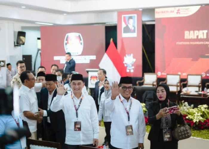 Prabowo Lantik Andra Soni, Dimyati, dan 8 Kepala Daerah di Banten