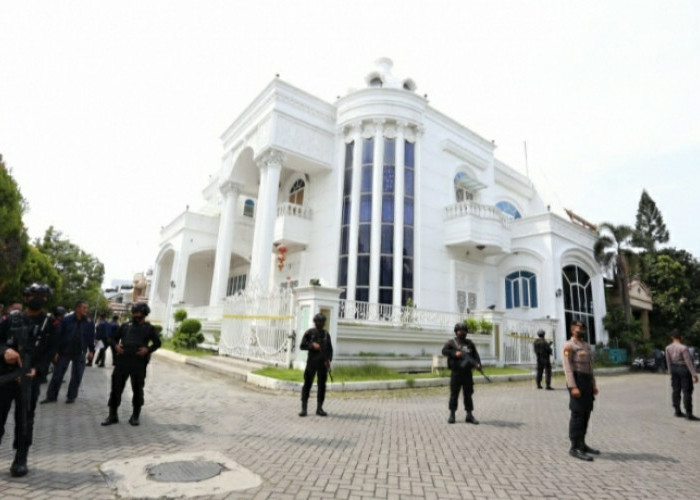 Polisi Sita Rumah Mewah Bos Judi Online, Harganya Bikin Melongo