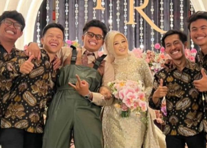 Rafly Pandawara Grup Menikah, Kostum yang Dipakai Bikin Salfok
