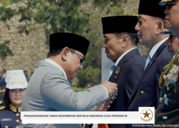 7 Pejabat Negara dan Perwira TNI Terima Bintang Mahaputra dari Prabowo di HUT ke-81 TNI