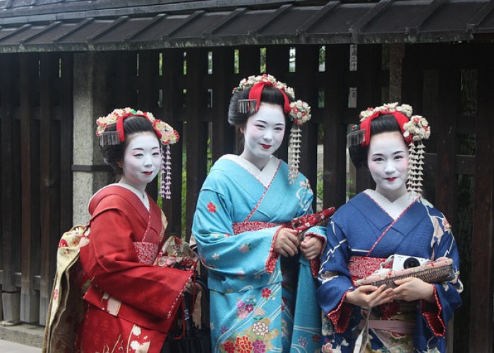 Mengenal Geisha dalam 8 menit: Mitos dan Fakta