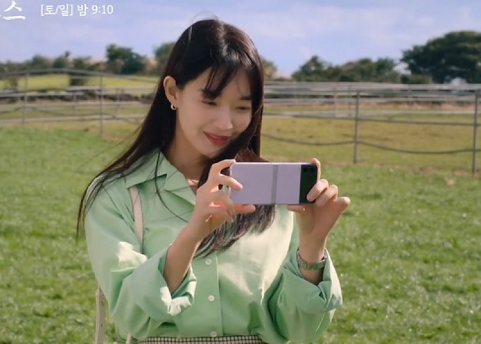 Yuk Review Samsung Galaxy Z Flip, Hp yang Suka Muncul di Drama Korea