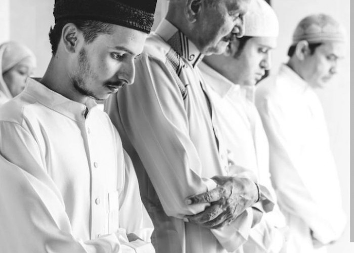 Simak Panduan Tata Cara dan Bacaan Niat Salat Idul Adha, Disajikan Secara Lengkap Disertai Terjemahnya