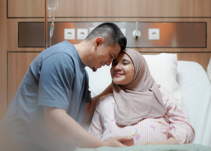 Kado Terindah di Bulan Suci: Zaskia Sungkar & Irwansyah Sambut Kehadiran 'Jagoan Kedua' yang Bikin Adem