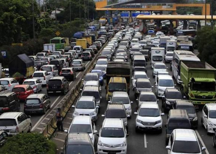 Prediksi Puncak Arus Mudik Lebaran 2025: Empat Gerbang Tol Ini Diperkirakan Padat