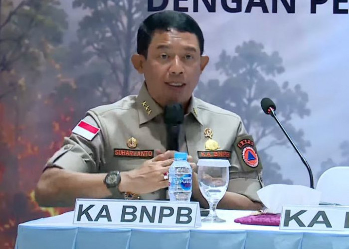 BNPB Siapkan Tiga Strategi Operasi Modifikasi Cuaca Untuk Meluruhkan Abu Vulkanik Erupsi Gunung Anak Krakatau