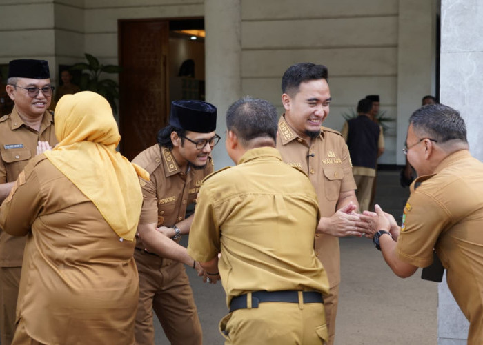 Wali Kota Cilegon Tegas, ASN Tak Disiplin Diminta Diberhentikan