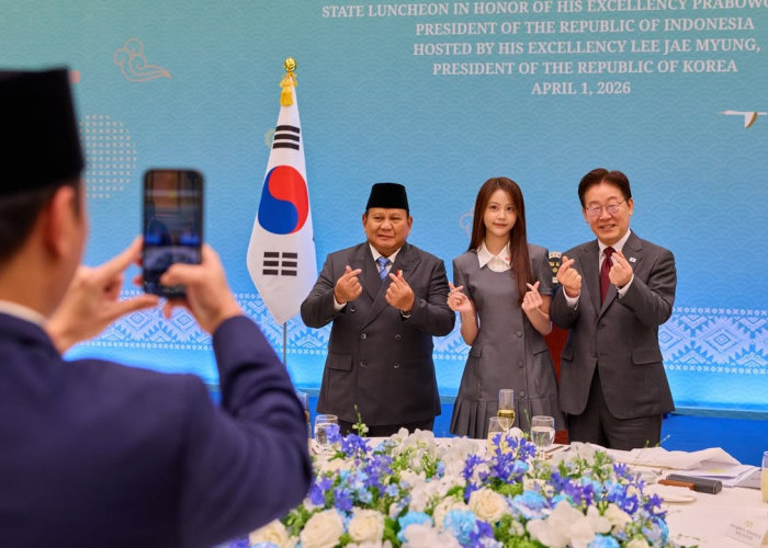 Prabowo Bertemu Presiden Korea Selatan, Carmen Hearts2Hearts Jadi Sorotan di Blue House