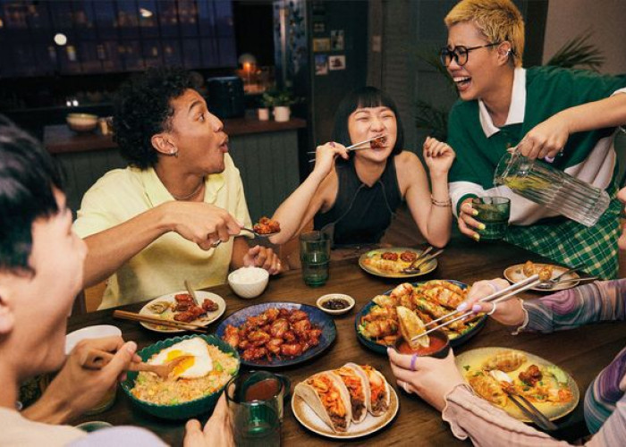 Gen Z Hobi Ngemil? Survei Ungkap Anak Muda Makan Camilan Hampir Dua Kali Lipat dari Baby Boomer