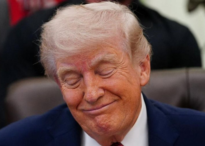 Usul Perubahan Nama Selat Hormuz Menjadi Selat Trump Oleh Donald Trump