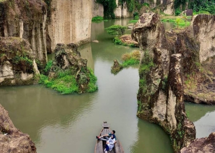 Tebing Koja Kandang Godzila, Wisata Unik Bak Menelusuri Zaman Purbakala di Kabupaten Tangerang