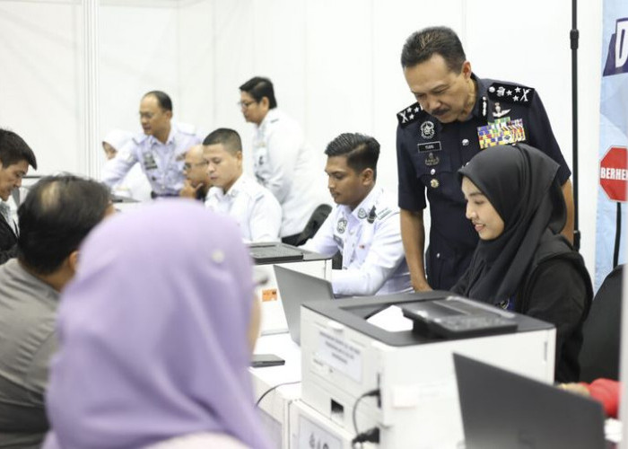 Erupsi Gunung Anak Krakatau, ASN Berpeluang WFH: Keputusan Ada di Pimpinan Instansi