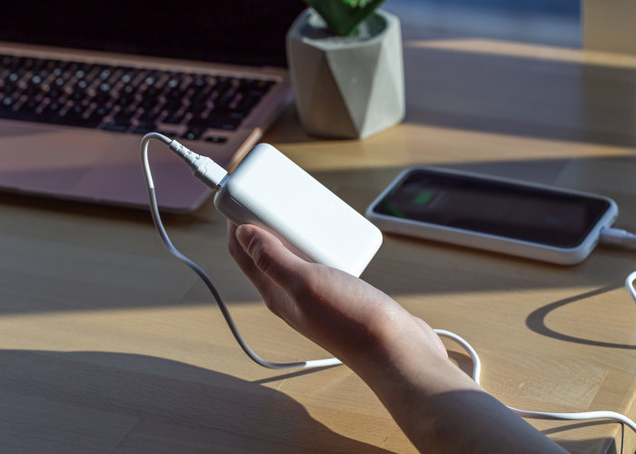 5 Cara Pilih Power Bank untuk Gadget: Perhatikan Kapasitas, Sertifikasi, dan Fitur Proteksi