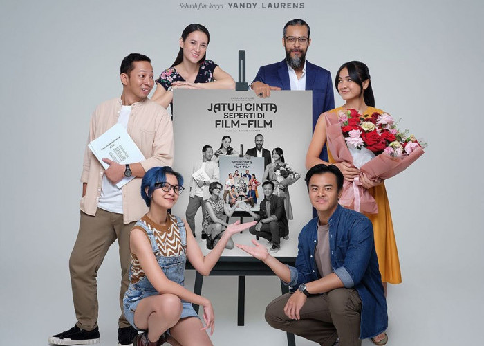 Sinopsis Jatuh Cinta Seperti di Film-Film, Film Bioskop Indonesia Terbaru Dengan Visual yang Klasik 