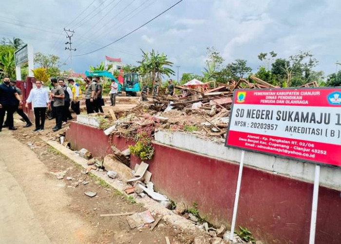 Runtuh Imbas Gempa Cianjur, Jokowi Instruksikan Bangun Gedung SDN Selesai Dalam 3 Bulan 