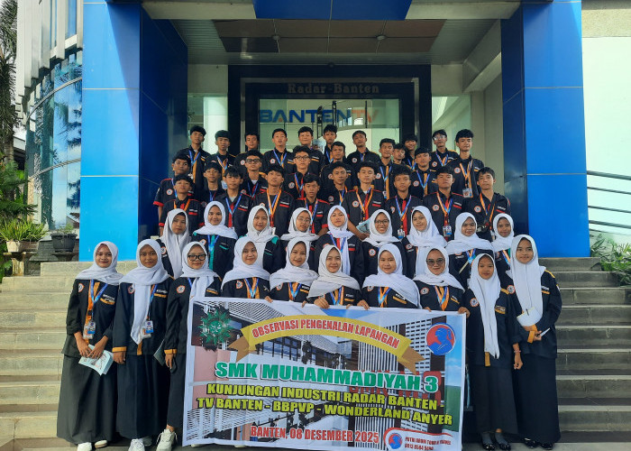 SMK Muhammadiyah 3 Tangsel Kunjungi Radar Banten, Bekali Diri Hadapi Dunia Kerja