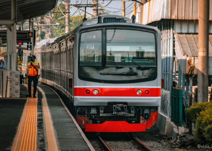 Uji Coba KRL Baru dari China: Meningkatkan Layanan Transportasi Publik di Jabodetabek