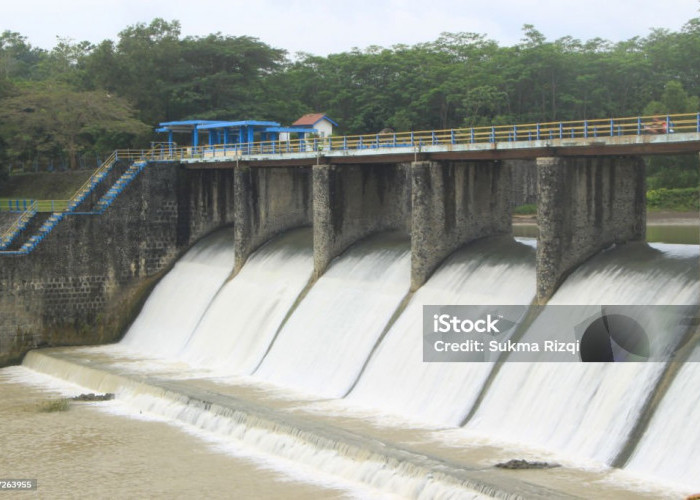 Wisata alam Bendungan Cikoncang desa Ketapang kecamatan wanesalam kabupaten lebak banten