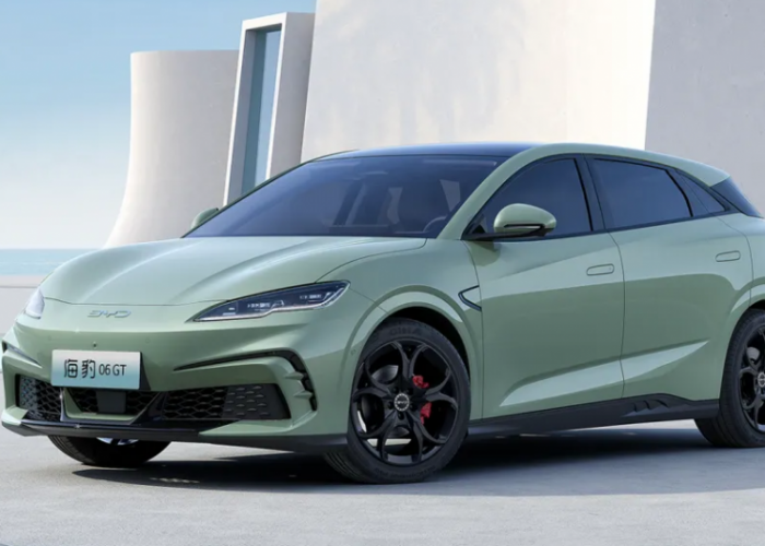 BYD Luncurkan BYD Seal 06 GT dan BYD Seal 06 DM-i Touring, Tawarkan Teknologi Mobil Masa Depan