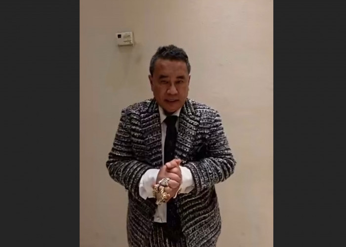 Hotman Paris Minta Maaf ke Wartawan Usai Ucapan 