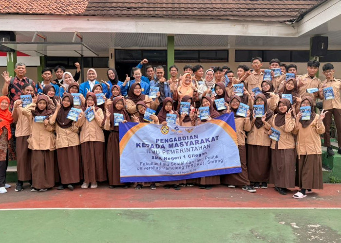 ‎Dosen dan Mahasiswa Universitas Pamulang Bekali Siswa SMAN 1 Cilegon Literasi Politik dan Jiwa Kepemimpinan